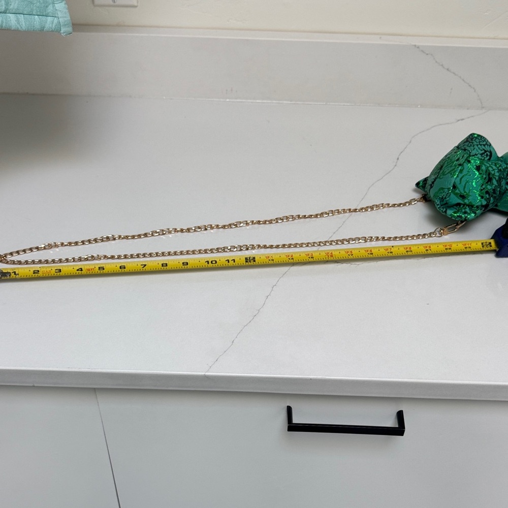 Green Teddy Bear Gold Chain Purse Bag - Picture 4 of 6